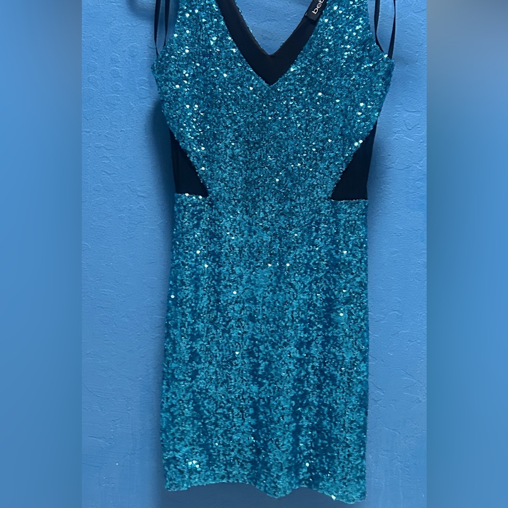 Bebe Cutout Teal Sequin Party Dress